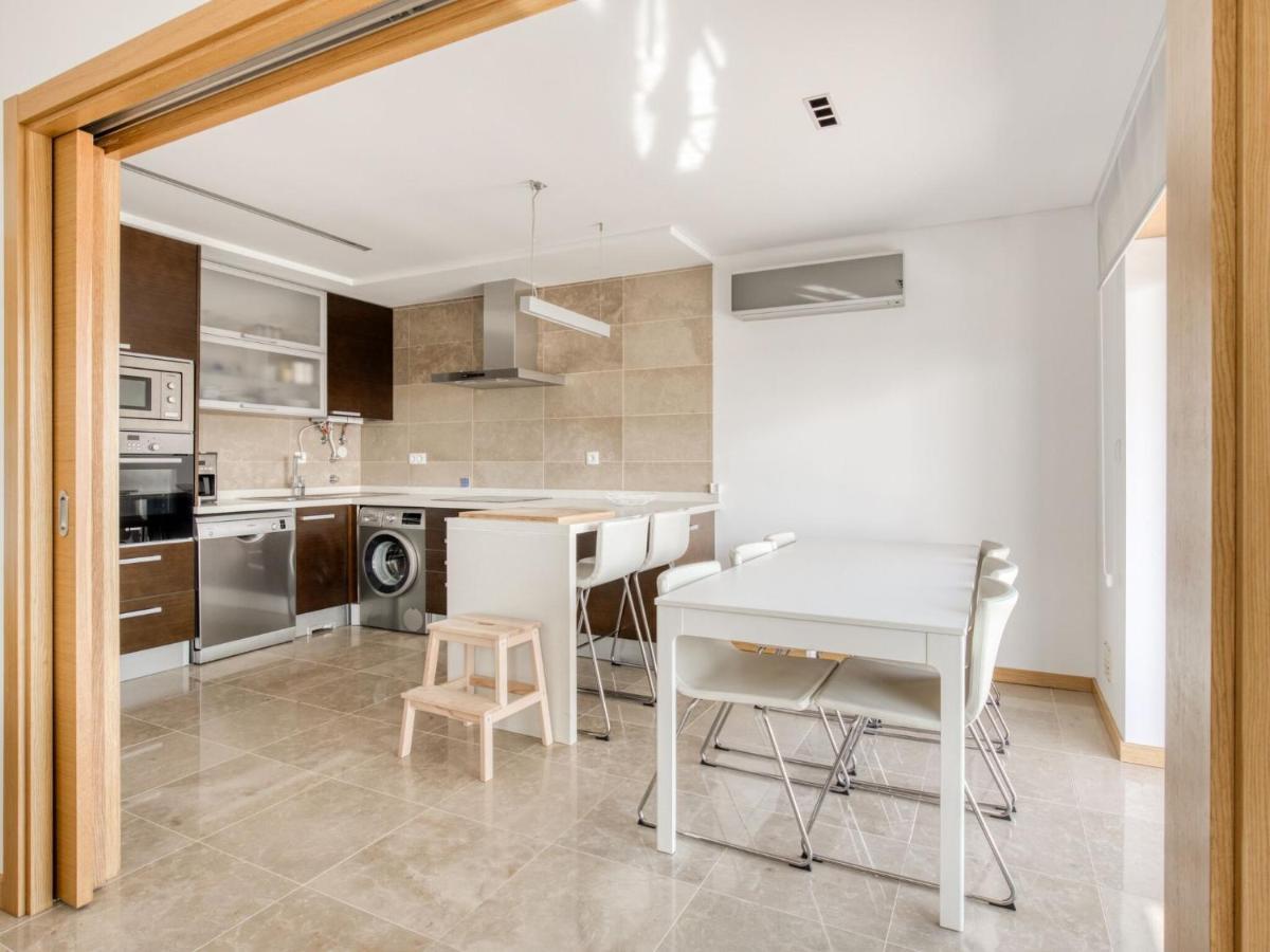 Modern Holiday Home In Salir Do Porto With Swimming Pool Salir de Porto Zewnętrze zdjęcie