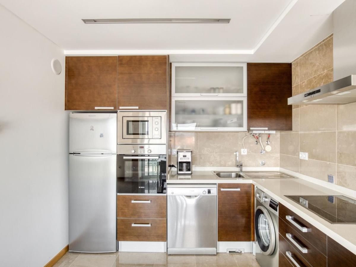 Modern Holiday Home In Salir Do Porto With Swimming Pool Salir de Porto Zewnętrze zdjęcie