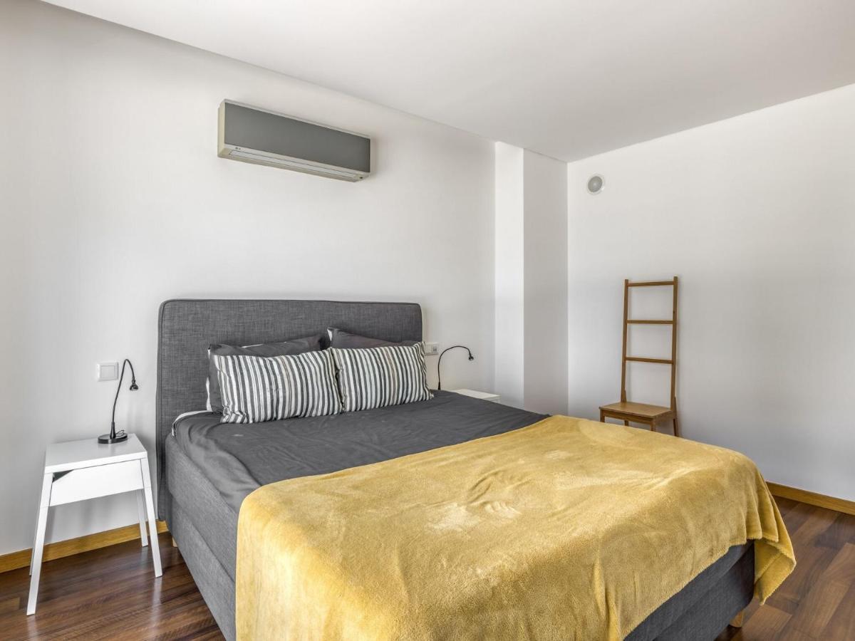 Modern Holiday Home In Salir Do Porto With Swimming Pool Salir de Porto Zewnętrze zdjęcie