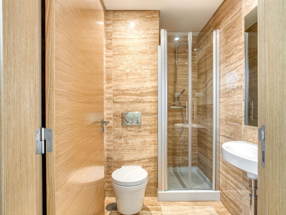 Modern Holiday Home In Salir Do Porto With Swimming Pool Salir de Porto Zewnętrze zdjęcie