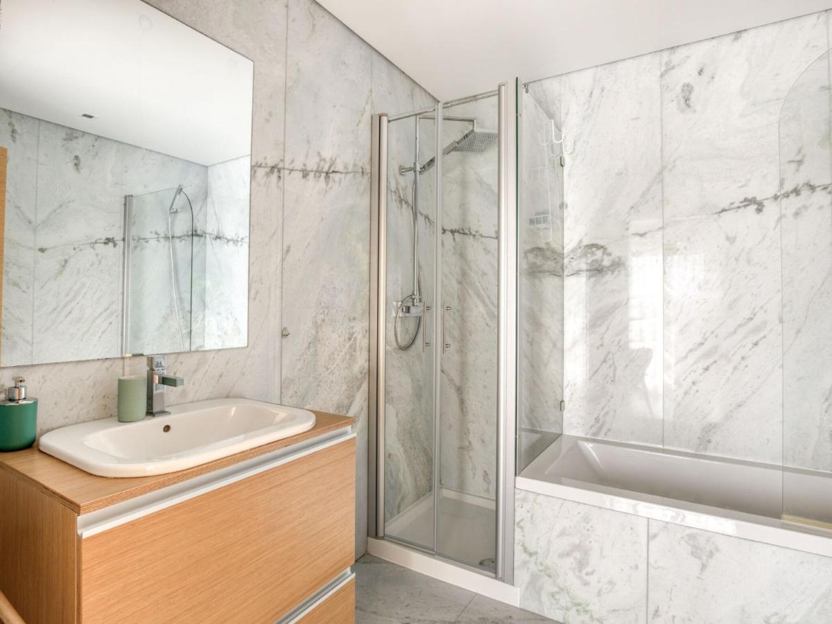 Modern Holiday Home In Salir Do Porto With Swimming Pool Salir de Porto Zewnętrze zdjęcie