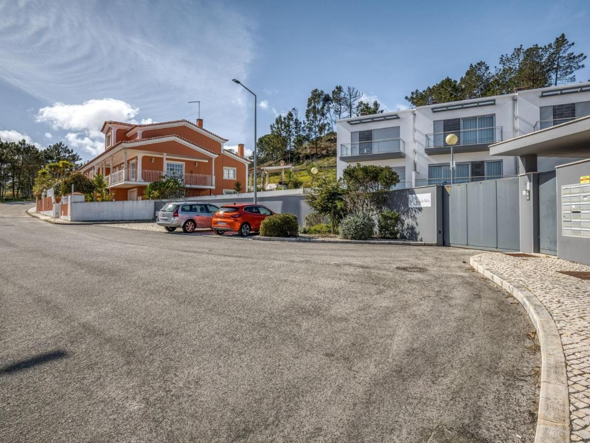 Modern Holiday Home In Salir Do Porto With Swimming Pool Salir de Porto Zewnętrze zdjęcie
