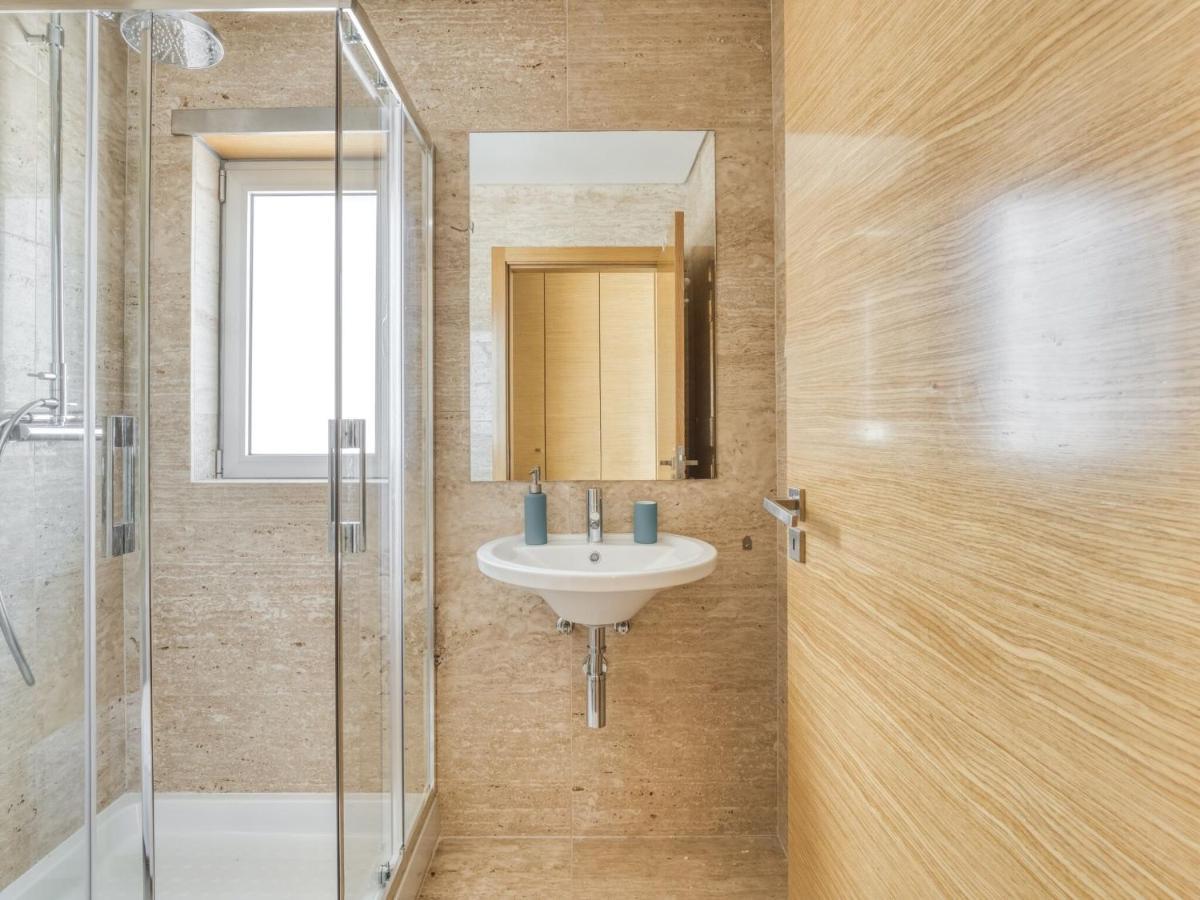 Modern Holiday Home In Salir Do Porto With Swimming Pool Salir de Porto Zewnętrze zdjęcie