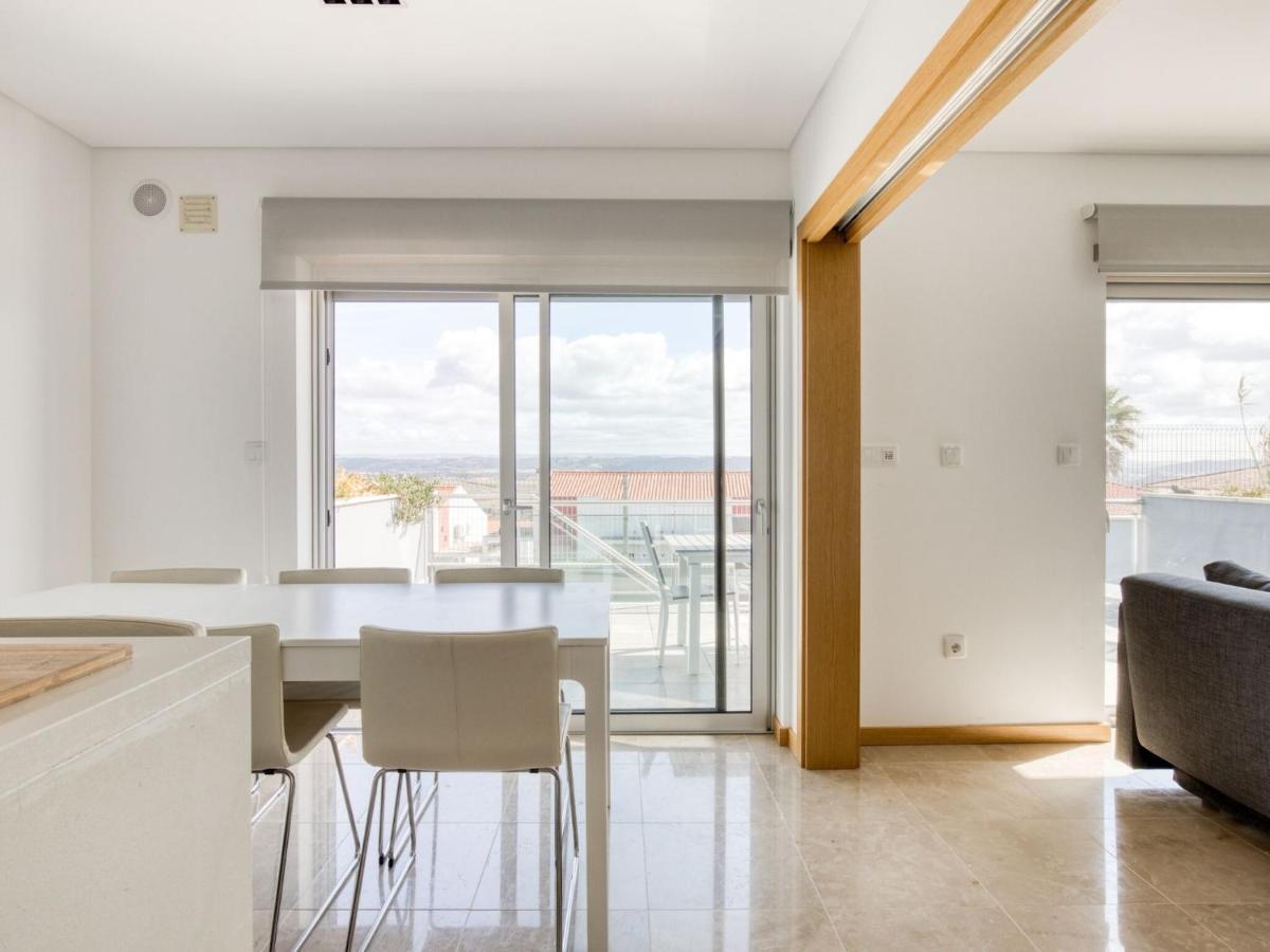 Modern Holiday Home In Salir Do Porto With Swimming Pool Salir de Porto Pokój zdjęcie